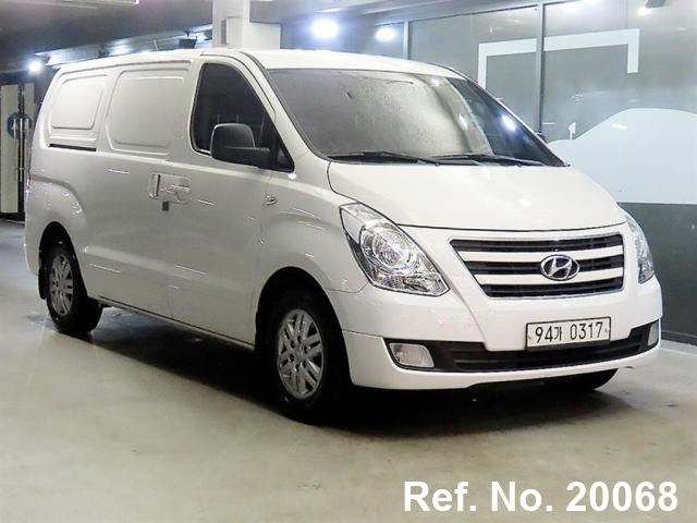 2018 Hyundai Grand Starex